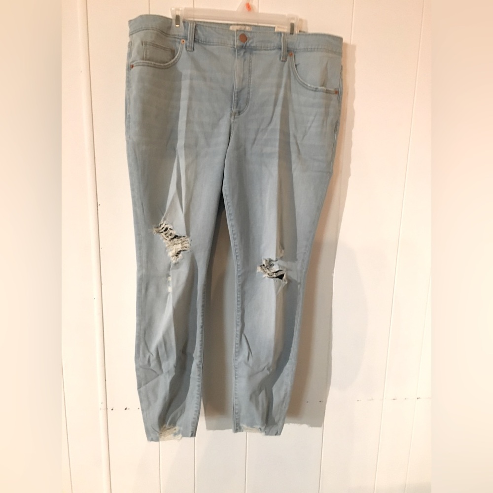 Universal Thread NWT High Rise Skinny Jeans size 20W.